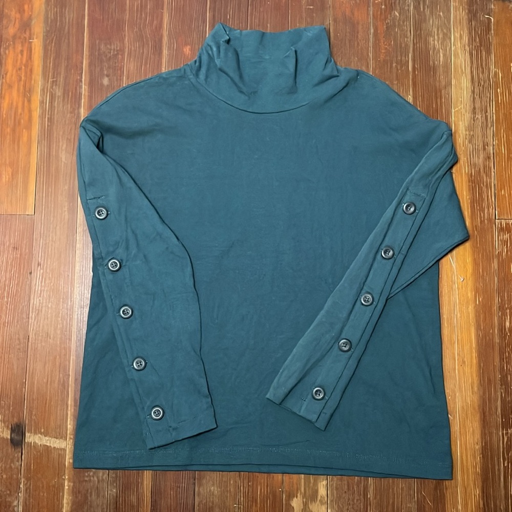 Madewell Cotton Turtleneck with Buttons Down Sleeves NWOT